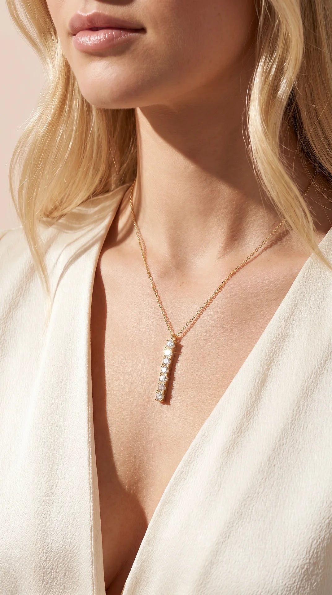 Oblong Crystal Pendant Necklace
