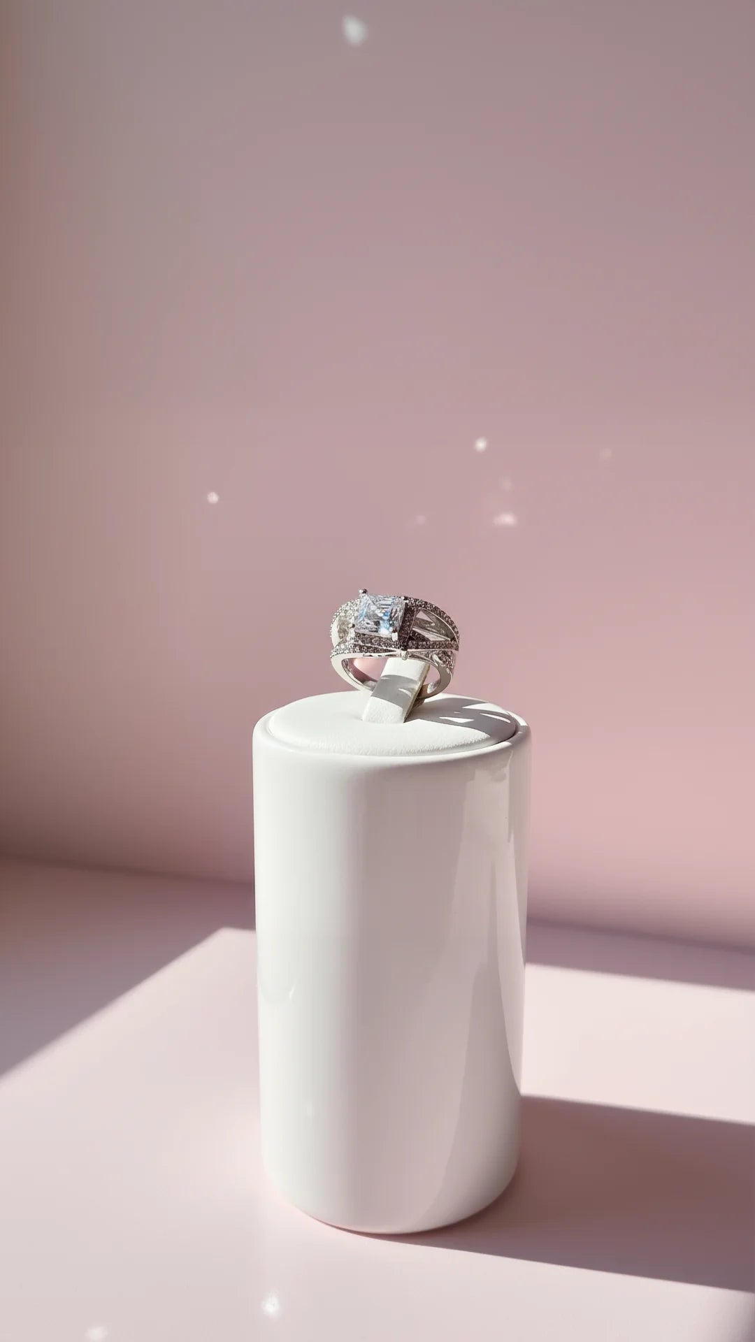 Square Cut Crystal Ring Box set of 12