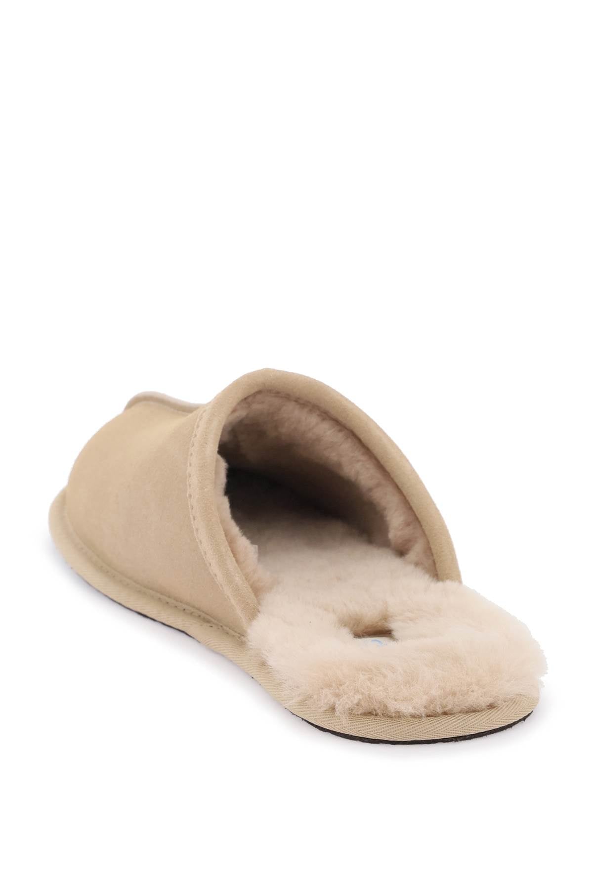 Ugg slide scuff sand