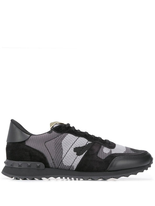 Valentino Garavani Sneakers Black