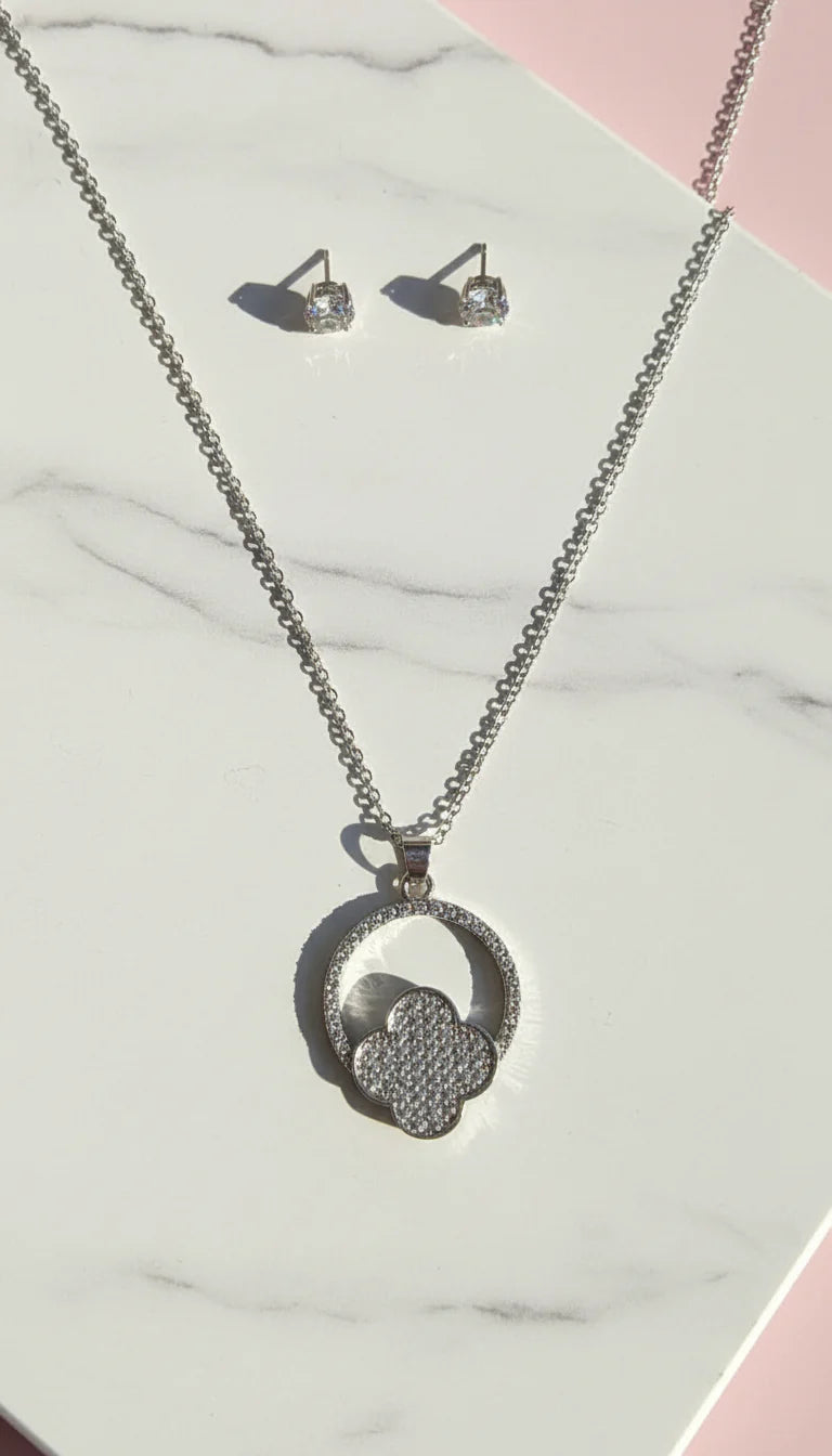 Crystal Clover Pendant Necklace & Earring Set