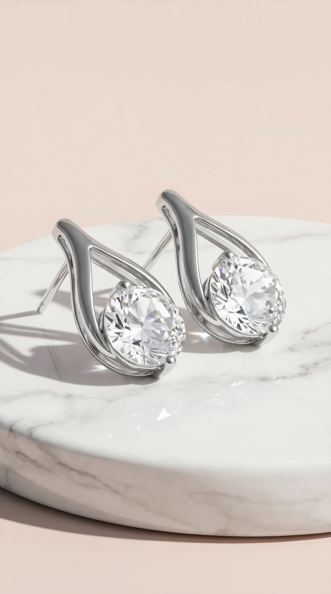Round Cut Hollow Crystal Stud Earrings