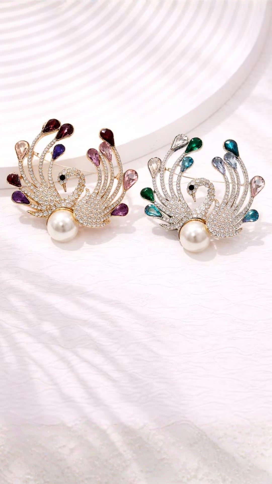 Peacock & Pearl Crystal Brooch Pin Rhinestone Statement Jewellery